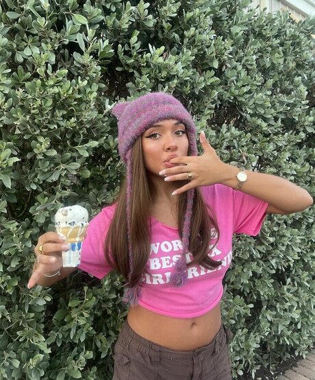 Sophie Michelle star adult pictures