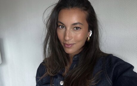 Sara Balzer star erotic image