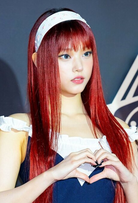 Haerin star xxx image