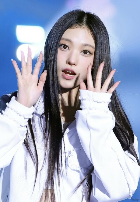 Haerin star best photo