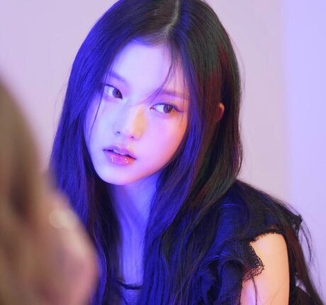 Haerin xxx star gallery