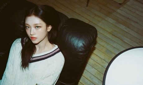 Haerin model exclusive pics