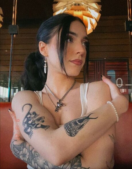 sadieeden_ pornstar sexy img