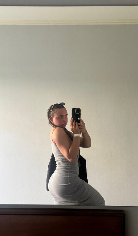 Olivia Alex perfect actress gallery