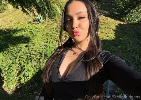 Sthu high quality star images