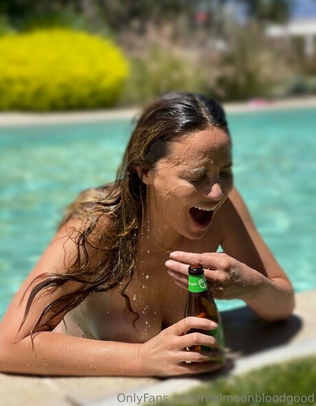 realmoonbloodgood star hot photo