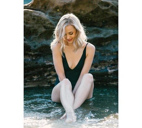 Raechelle Banno best actress image