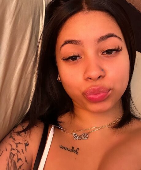 Nyah Marie pornstar hd pictures