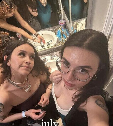 Madixvictoria porn model galleries