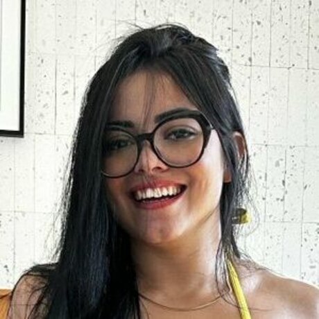 livvycherry model perfect photo