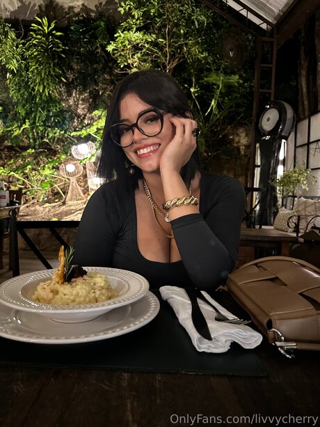 livvycherry pornstar beautiful images