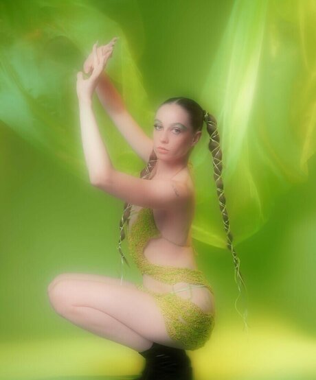 Biig Piig perfect model photo