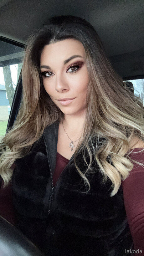 lakoda06 naked actress pictures