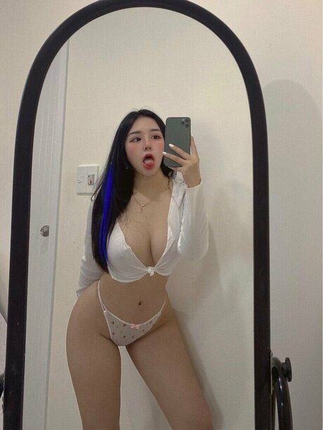 ChanChan97 pornstar adult images