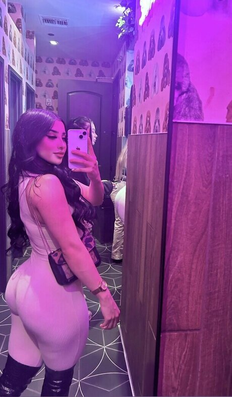 blonde pawg onlyfans porno pic