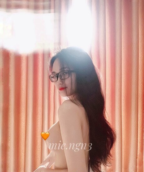 mie ngn3 sexy star pictures