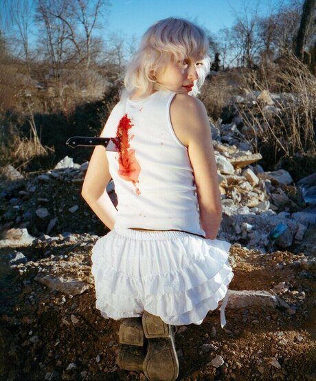 Girlpuppy model erotic image