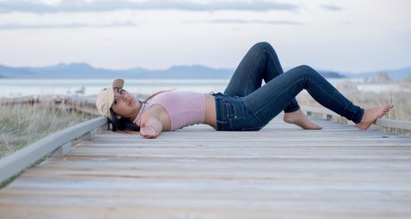 Paradise_ model exclusive pics