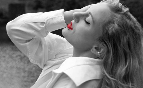 Lara Topaz porn actress picture