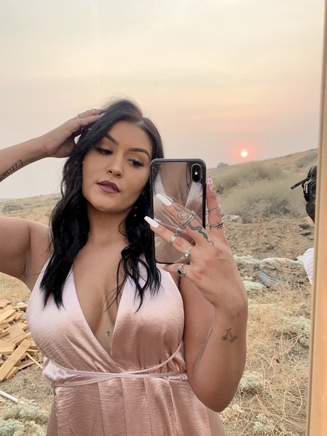 Miss Lala Free pornstar sex gallery