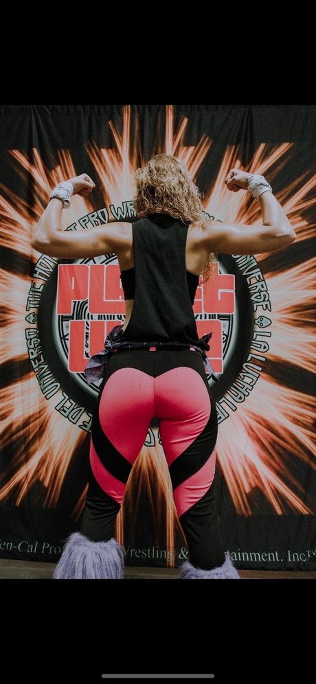 Lady Vayne beautiful star images