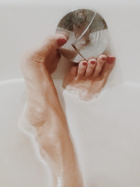 Lady Malaspina free actress pic