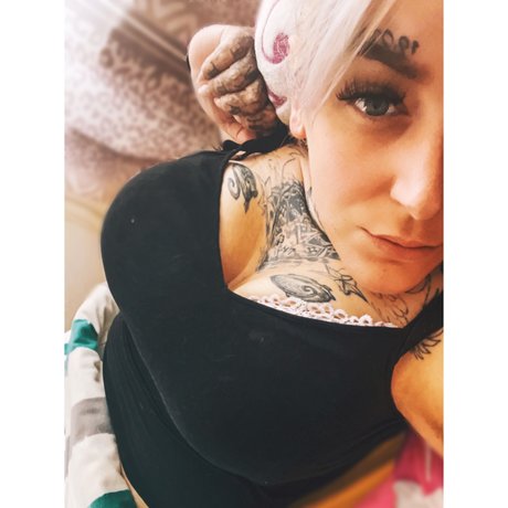 LadyBlood star hot gallery