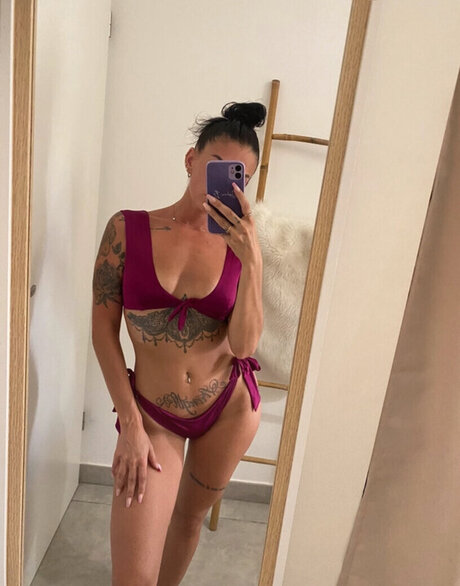 Vinted eBay pornstar exclusive gallery