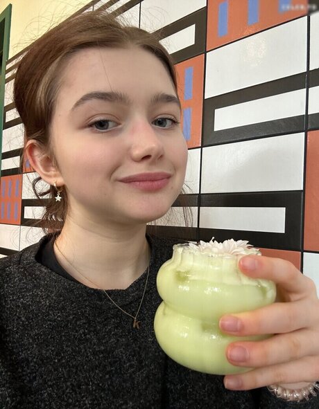 Mal Hol i ka beautiful model archive