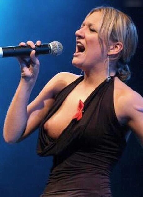 18 onlyfans beautiful pictures