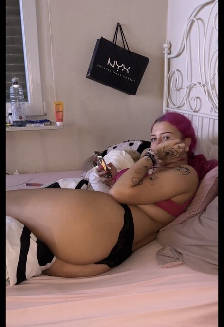 Valeria Maria Profile pic