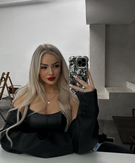 Zclina porn star image