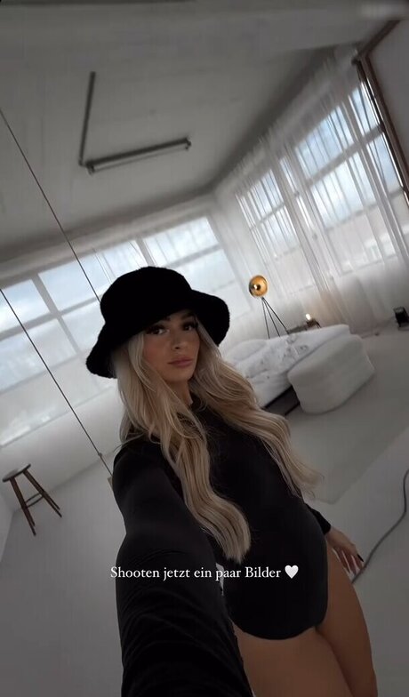 Zclina sex star photo