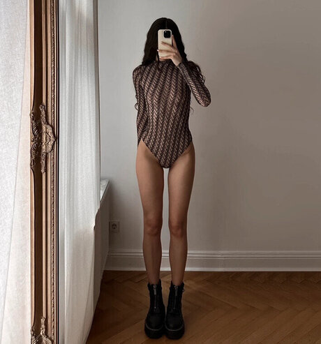 Kathiischr model art picture