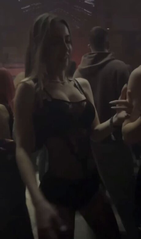 Kim Jule erotic actress pictures