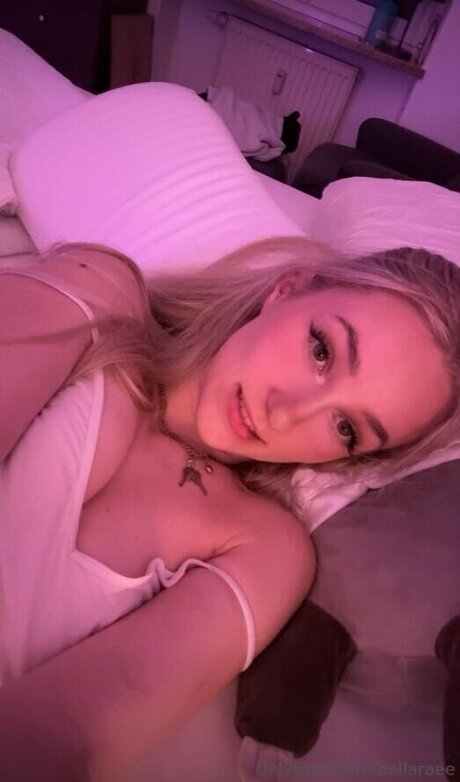 Bellaraee top star photos