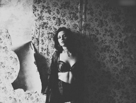 VipersDoll hd pornstar pictures