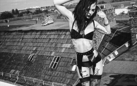 VipersDoll nice star photo