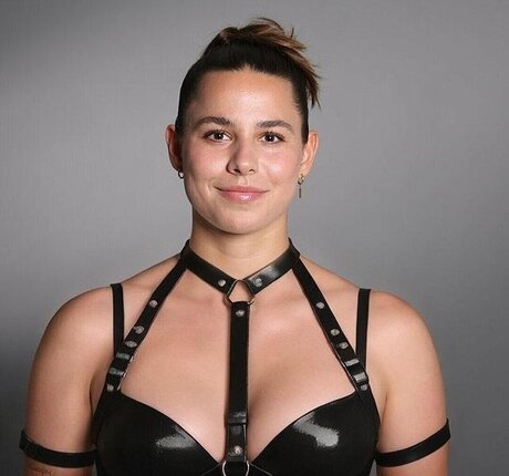 DFB Damen model erotic images