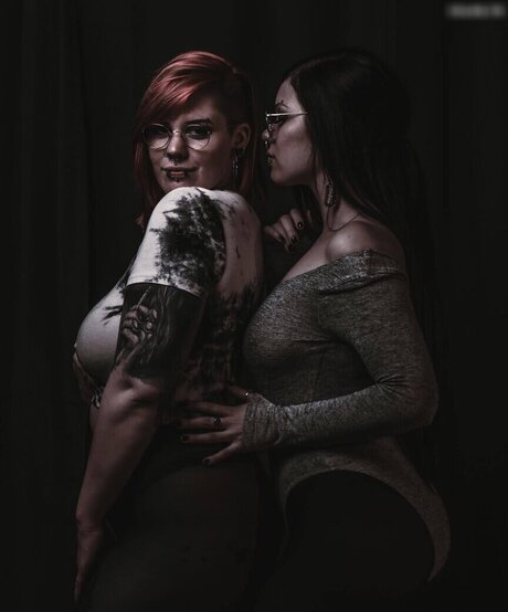 joeleen gi naked pornstar image