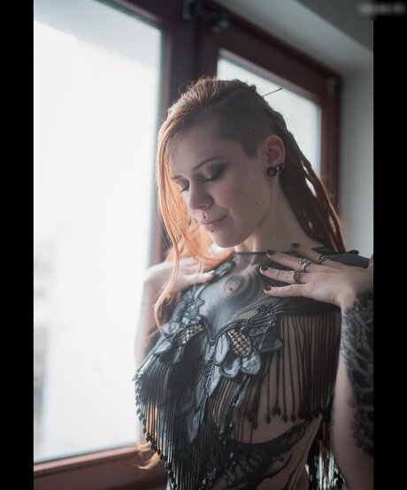 joeleen gi nude actress photos