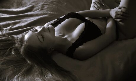 Nicki Anna pornstar sexy img