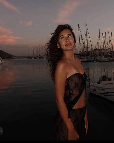 Destina Meliha star img