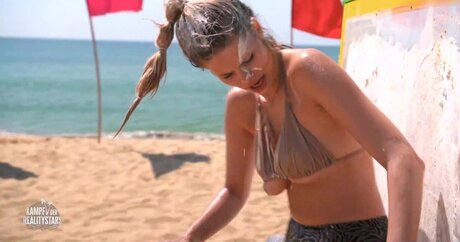 Larissa Neumann hot model galleries