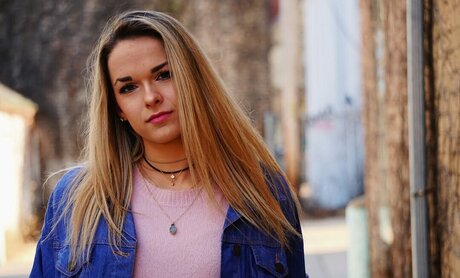 Karyn Best free model picture