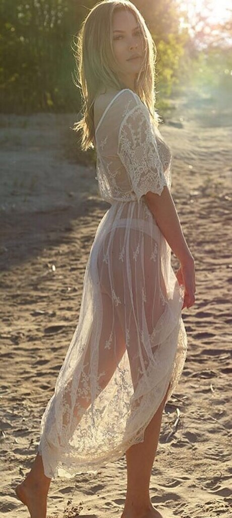 Emily Bishop adult actress pictures