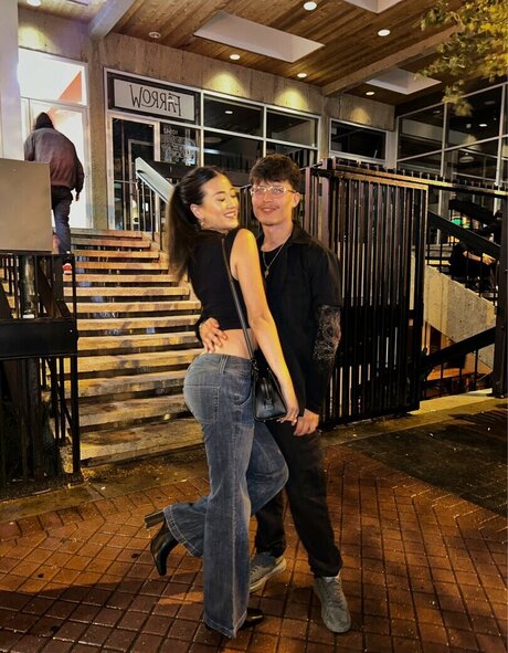 Nevaehmaezee naked pornstar photos