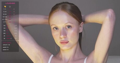 Cute shine naked model gallery