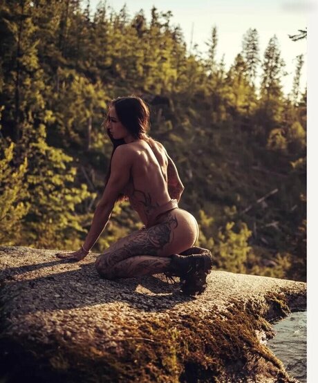 Jenny pfeiffer model top images