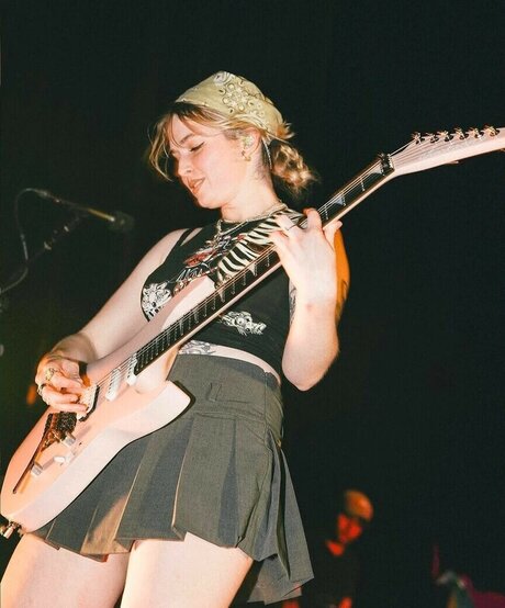 Meg Mills pornstar adult image